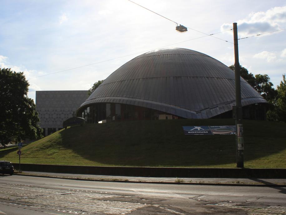 Bochum Planetarium und Neue Synagoge