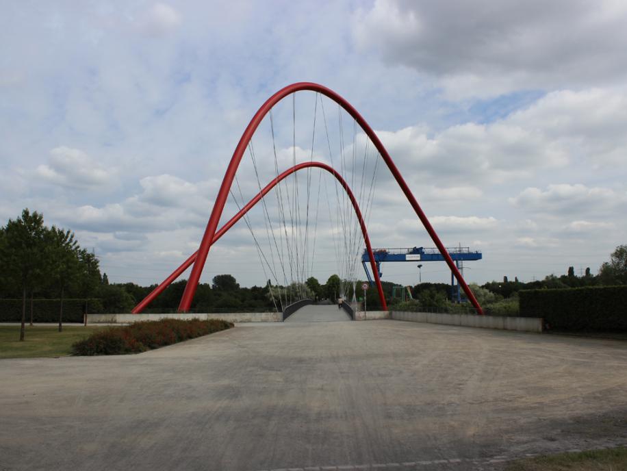 Gelsenkirchen Bogenbrücke im Nordsternpark