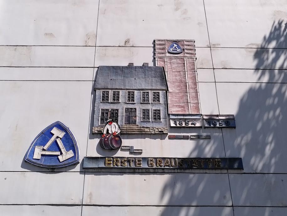 Bochum Werbung an einer Hauswand für Schlegel Pils